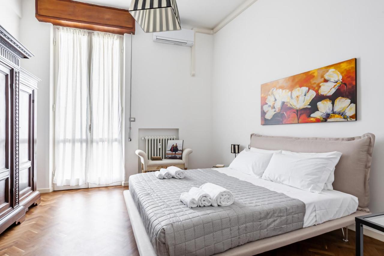Lungarno Elegant Apartment With Panoramic Balcony Pisa Luaran gambar