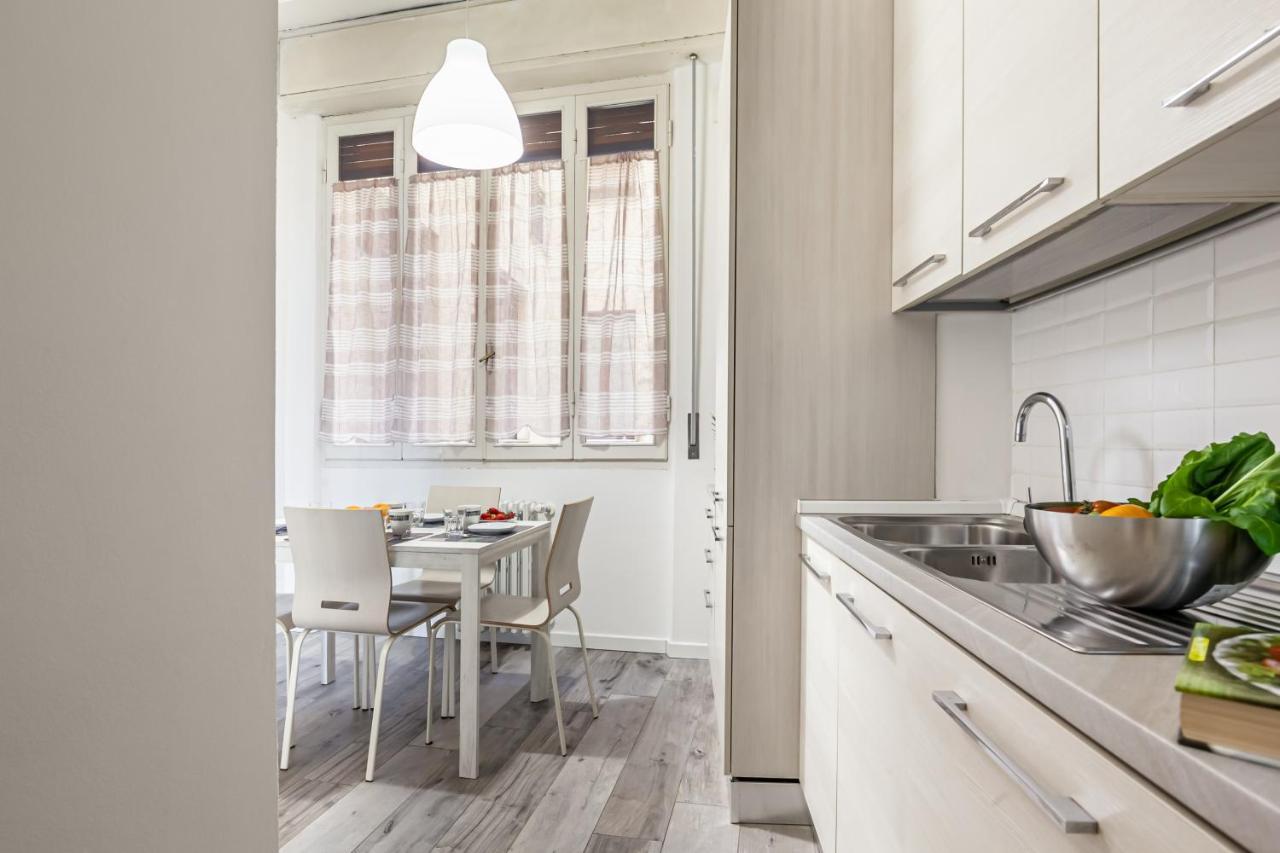 Lungarno Elegant Apartment With Panoramic Balcony Pisa Luaran gambar