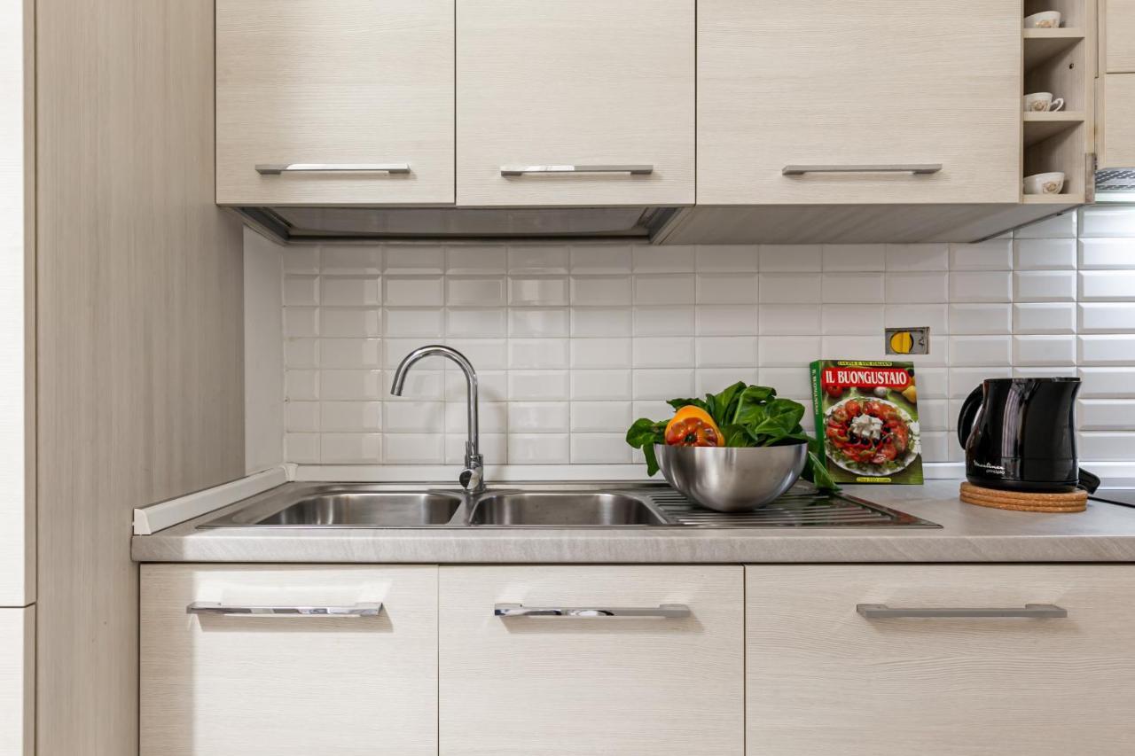 Lungarno Elegant Apartment With Panoramic Balcony Pisa Luaran gambar