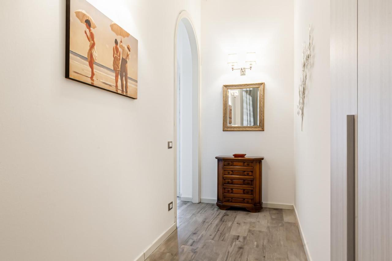 Lungarno Elegant Apartment With Panoramic Balcony Pisa Luaran gambar